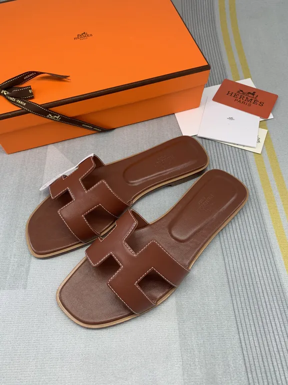 Hermes Shoe 